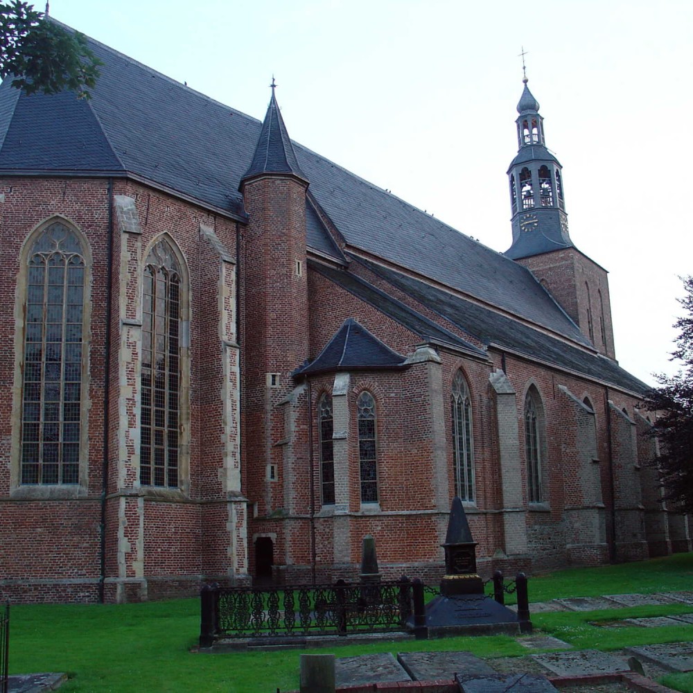 Oude_Calixtuskerk_te_Groenlo.jpg